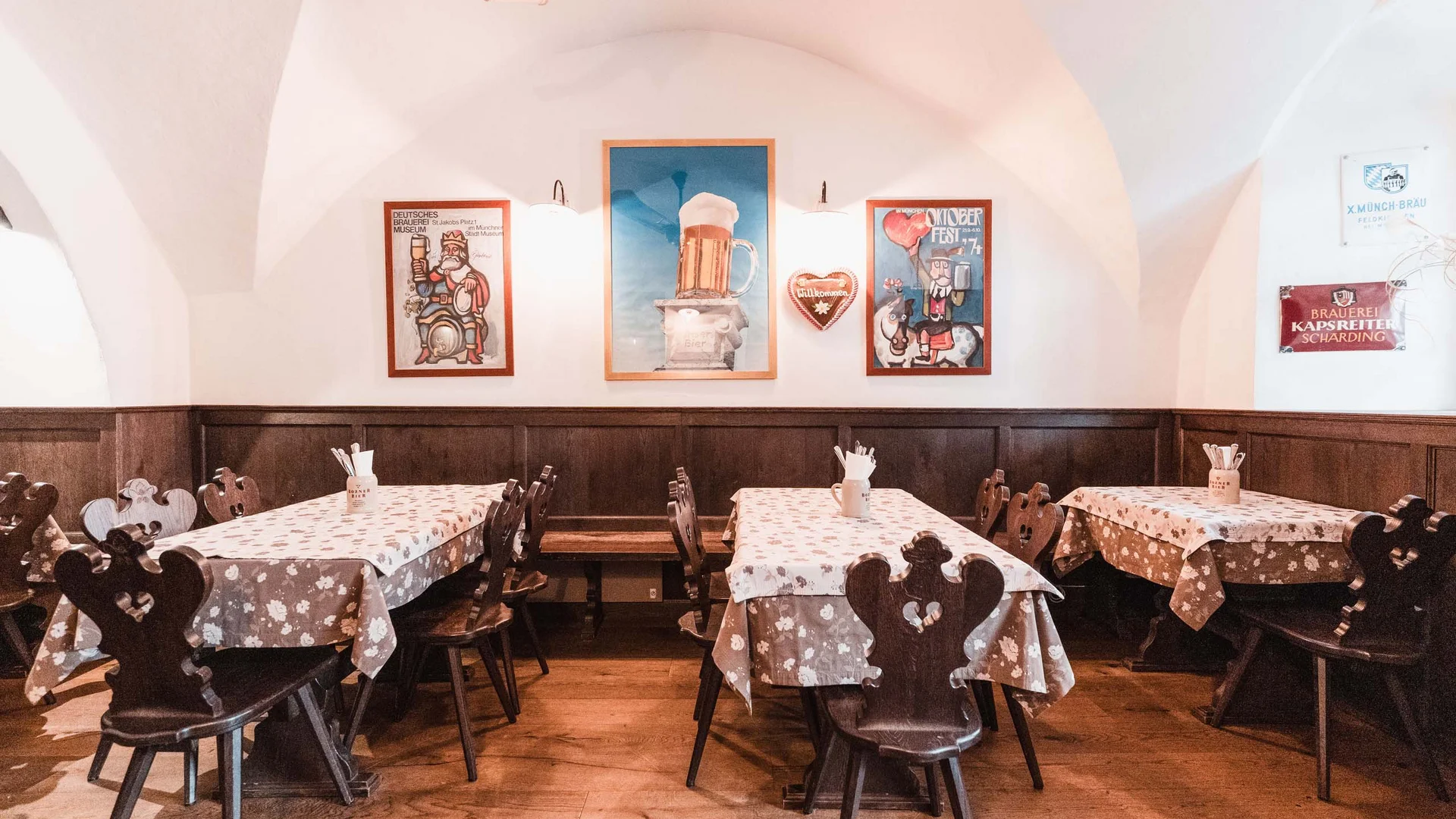 Wirtshaus, Bier, Brot, Wasser und Eck: Das ist das Bozner.